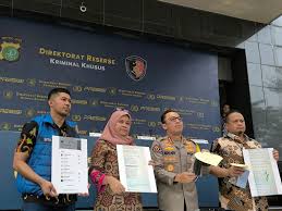 Polda Metro Jaya Ungkap Kasus Penjualan Video Porno, Temukan Ribuan Video