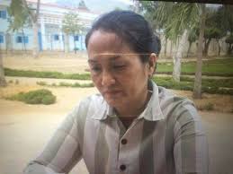 Phạm nhân là người lớn tuổi thì có phải tham gia lao động không?