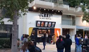 Μαζεύετε τους από το δρόμο. 3ekinhse To Jerry S Foodtruck Sth Nea Smyrnh The Grill Magazine