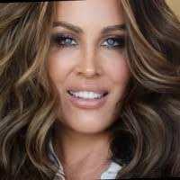 Michelle Mickelson's Instagram, Twitter & Facebook