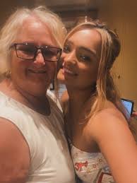 Attended early voting today and I'm so glad I did! As a woman I felt  completely and utterly honored, considering I didn't vote last election and  the simply amazing fact that women