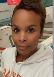 Danielle Strader's Instagram, Twitter & Facebook