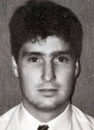 Andy Helmuth's Instagram, Twitter & Facebook