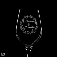 Biens vus, exclusifs et original, notre sélection de cadeaux témoins mariage pour remercier vos témoins et votre famille proche de leur implication dans votre mariage. Cadeau Temoin Mariage Personnalise Verre Authentis 65 Verre Creations