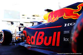 Max verstappen (nld) red bull racing rb16b crashed in the third practice session. Max Verstappen Vierde In Kwalificatie Baku Er Had Meer Ingezeten Verstappen Com