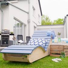 Diy Liege Selber Bauen Create By Obi Bauen Create Diy Diybauen Liege Obi Selber In 2020 Diy Patio Furniture Diy Outdoor Furniture Outdoor Furniture Plans