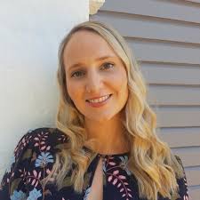 Katy Holliday's Instagram, Twitter & Facebook