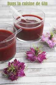 Spring Shot Aux Fruits Rouges Jus Desalterant Aux Fruits Rouge Et Concombre Boissons Saines Vegetalien Fait Maison