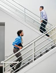 Last night i decided to go, but since the show and hotel is booked for today, the hotel doesn't include my stay. Avoid Sleeping In Ground And Top Floor Hotel Bedrooms In Case Of A Terror Attack Says Ex Cia Agent