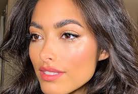 Top 5+5 of 2021: Makeup trends