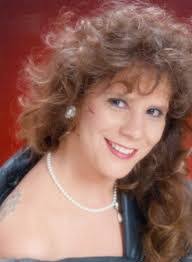 Renee Rogers's Instagram, Twitter & Facebook