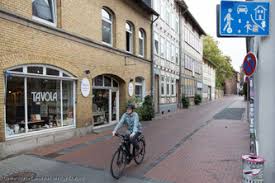 Hatten Sie S Gewusst Zehn Verkehrszeichen Fur Radfahrer Velototal Das Grosste Fahrrad Netzwerk