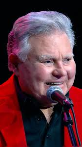 Country music trailblazer and legend, Leroy Van Dyke joins the Malpass  Brothers