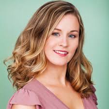 Olivia Howell's Instagram, Twitter & Facebook