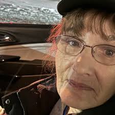 Fundraiser by Chris Stillwell : Help Sheila recover from a fire