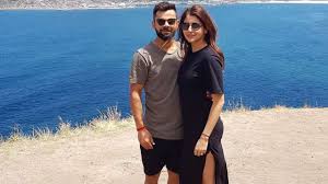 Indian test captain virat kohli spent some quality romantic time with his lady love anushka 'pk' actress anushka sharma looked quite beautiful and sizzling hot in her short floral dress and on the same side virat looked too casual. Throwback Virat Kohli Shares Loved Up Photo With Anushka Sharma From Their New Year 2018 Celebrations In Cape Town