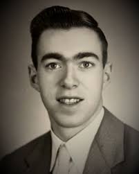 Richard Magoon's Instagram, Twitter & Facebook