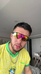 #stitch with @Santy elias Obrigado por la referencia. Tamo junto 🤙🏽🇧🇷  kkkkkkk #fyp #parati #viral #comedia #parodia #tasukinho #brasil #mexico  #españa #humor