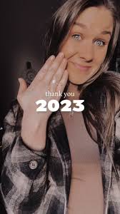 Corina Noel Hicks (@corinanoel)