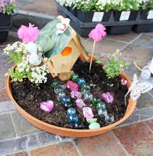 Get the tutorial at mommy moment. Diy Fairy Garden Ideas Clutterbug