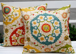 Decorative Pillows Accent Pillows Richloom Cornwall Garden Throw Pillow Cushion Covers 20 X 20 Inches 50 00 Via Etsy Mediterranean Home Decor Throw Pillows Pillow Sale