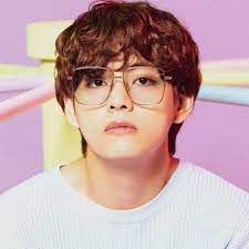 He has a kind heart and really loves children. V Bts Festa 2021 Profile English Translation Taehyung