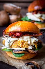 Roast Chicken Burger With Creamy Garlic Mushroom Sauce Bacon Spinach And Cheddar Cheese On A Brioche Roll Recipes Chicken Burgers Gourmet Burgers