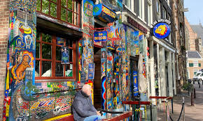 Maybe you would like to learn more about one of these? Coffeeshops In Amsterdam Das Solltet Ihr Wissen Amsterdamliebe