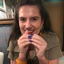 Abby Meadows's Instagram, Twitter & Facebook