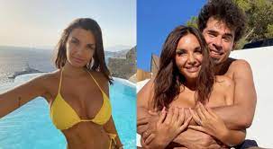 Afrojack and elettra lamborghini are officially husband and wife.last christmas, shortly after celebrating their anniversary in september, the dutch dj and producer proposed to elettra. Zrdjwcfl4 Ypsm