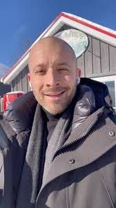 Stephen Szucs (Such)