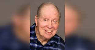 Bob Steinmann's Instagram, Twitter & Facebook