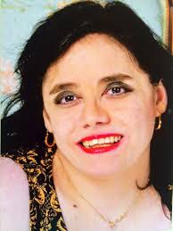 Sandrine CHARPENTIER, 48 ans (LA BAZOUGE DU DESERT, EVRON)