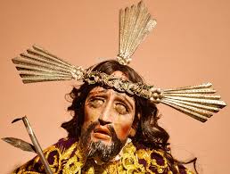 Los crucifijos de la Calle de las Brujas