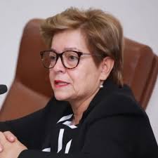 Se complica la situación de la ministra del Trabajo por la huelga de los  sindicatos: Termómetro Político