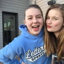 Sydney Baumgartner's Instagram, Twitter & Facebook