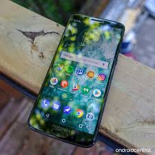 The unlocking motorola moto g6 process is very simple it only takes 3 steps. Moto G6 U S Unlocked Variant Is Now Receiving The Android Pie Update Android Central