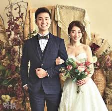 中視 《轉角＊遇到愛》 客串第16集， 秦海 2008: å©šç…§æ›å…‰é¦®ç›ˆç›ˆèˆŠæ„›é¾æ–‡æµ©æœˆåº•å¨¶å¦» 20210109 å¨›æ¨‚ æ¯æ—¥æ˜Žå ± æ˜Žå ±æ–°èžç¶²