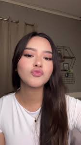 Dia Masa Lalumu, Aku Masa Depanmu