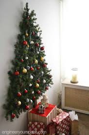 We believe in helping you find the product that is right for you. Wall Mounted Christmas Tree 5 Steps With Pictures Instructables