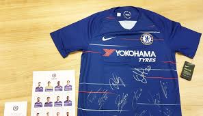 Choose your favorite chelsea shirt from a wide variety of unique high quality designs in various styles, colors and fits. Official Chelsea Fc Shirt Signed By The Team Charitystars