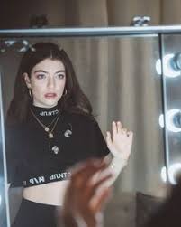 Lorde is out here aiming for the song of the summer. 310 Photos Lorde Ideas In 2021 Lorde Photography Photos Pure Products