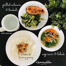 Ubi yang dimaksudkan adalah keledek, ubi kayu, keladi kerana makanan ini akan mengganggu pencernaan si ibu malah akan menyebabkan sakit perut seperti kembung perut. Waktu Berpantang Mama Pun Nak Makan Sedap Ini 20 Idea Masakan Pantang Untuk Nikmati Ketika Pantang Pa Ma