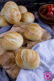Goldjungs (2021) online schauen auf deutsch und ohne werbung (1h 29min). Goldjungs Knusprige Backerbrotchen Brot Selber Backen Rezept Rezepte Brot Selber Backen