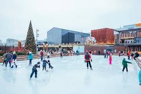 Gett's color bar afi palace cotroceni. Patinoar In BucureÈ™ti IatÄƒ 5 Variante Unde VÄƒ PuteÈ›i Relaxa Pe GheaÈ›Äƒ
