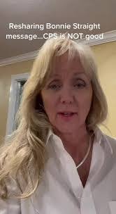 Bonnie Straight's Instagram, Twitter & Facebook