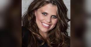 Carley Sims's Instagram, Twitter & Facebook