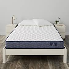 Overview at 60 wide and 80 long, the queen mattress is a good mattress for couples who like sleeping closer together, with two people fitting better within the queen mattress size than on a full bed. Serta Sleeptrue Carrollton Firm Queen Mattress Walmart Com Walmart Com