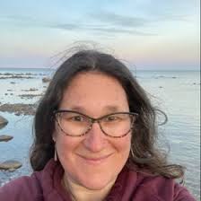 Laura Rowley (laurarowley)