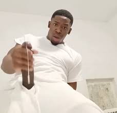 Young hung bull cums *IN PRISON* - ThisVid.com